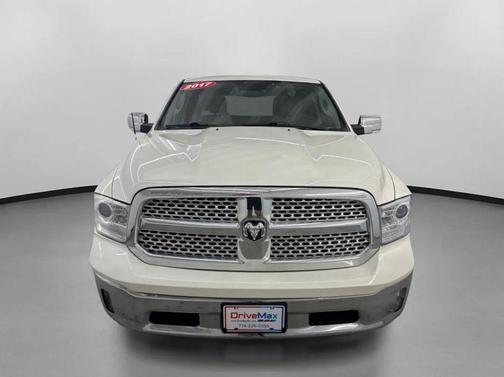 Pearl White 2017 RAM 1500 Laramie