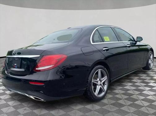 2017 Mercedes-Benz E-Class E 300 Sport