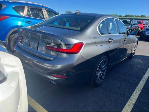 2019 BMW 330 xDrive