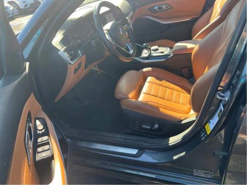 2019 BMW 330 xDrive