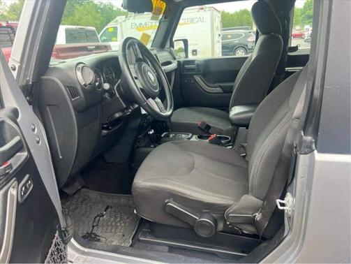 2017 Jeep Wrangler Sport
