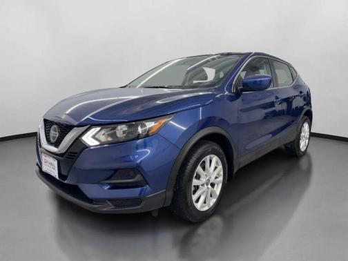 2022 Nissan Rogue Sport S