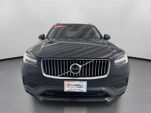 2021 Volvo XC90 T5 Momentum