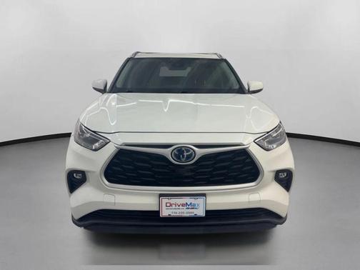 2020 Toyota Highlander Hybrid XLE