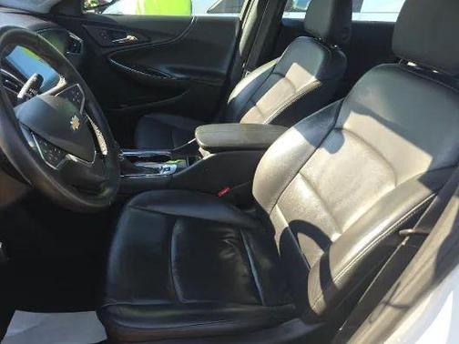White 2024 Chevrolet Malibu FWD 2LT