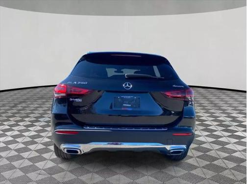 2021 Mercedes-Benz GLA 250 Base 4MATIC