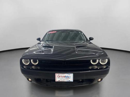 2022 Dodge Challenger SXT