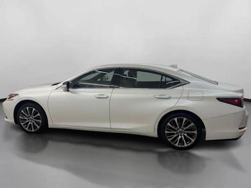2019 Lexus ES 350 Base