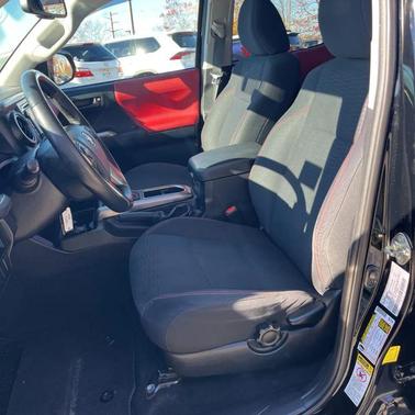 2016 Toyota Tacoma SR5