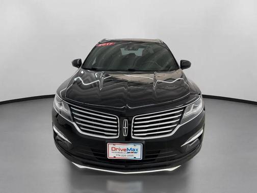 Diamond Black Metallic 2017 Lincoln MKC Black Label