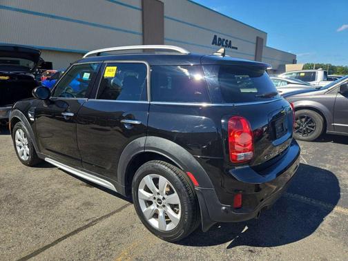 2018 MINI Countryman Cooper