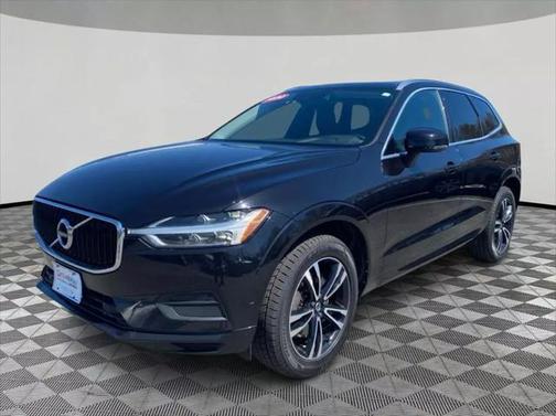 2020 Volvo XC60 T6 Momentum