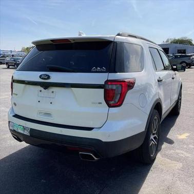 2017 Ford Explorer sport