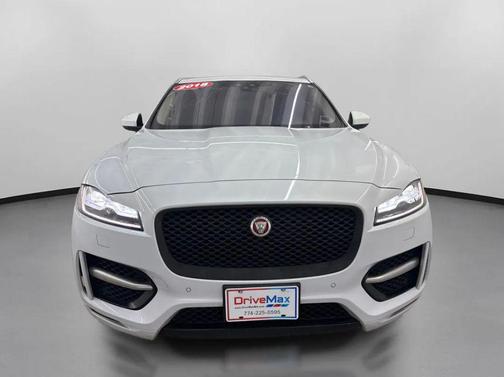 2018 Jaguar F-PACE 25t R-Sport