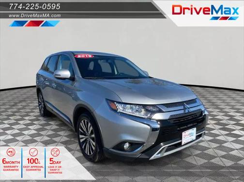 2019 Mitsubishi Outlander LE