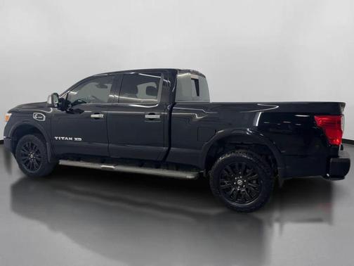 2017 Nissan Titan XD Platinum Reserve