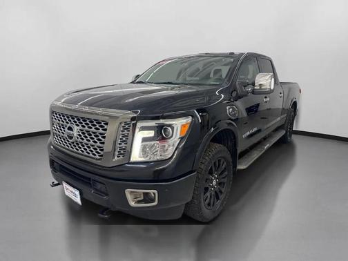 2017 Nissan Titan XD Platinum Reserve