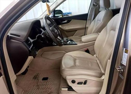 2019 Audi Q7 55 Premium Plus