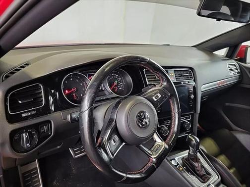 2018 Volkswagen Golf GTI 2.0T S 4-Door