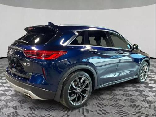 2019 INFINITI QX50 ESSENTIAL