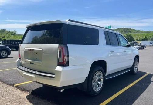 2019 GMC Yukon XL SLT