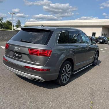 2017 Audi Q7 3.0T Premium