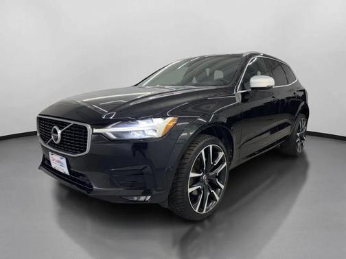 2018 Volvo XC60 T5 R-Design