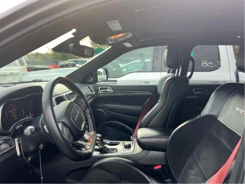 2017 Jeep Grand Cherokee SRT