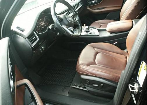 2019 Audi Q7 55 Premium Plus