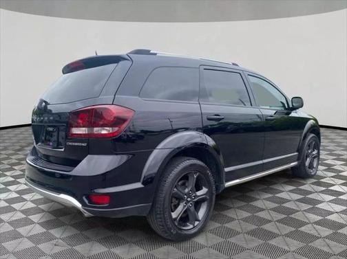 2019 Dodge Journey Crossroad