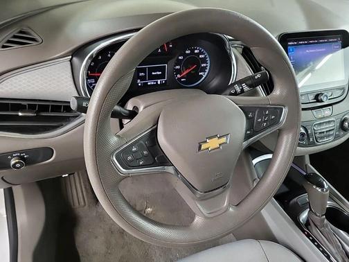 2020 Chevrolet Malibu FWD LT
