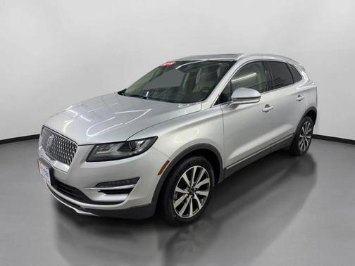 Silver 2019 Lincoln MKC Reserve