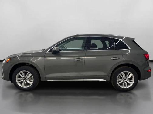 2023 Audi Q5 45 S line Premium