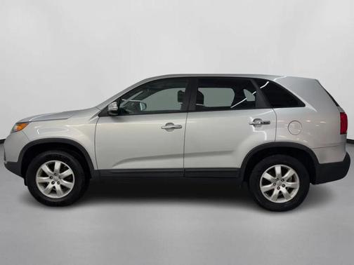 2012 Kia Sorento LX