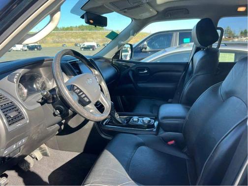 Black 2020 INFINITI QX80 Luxe