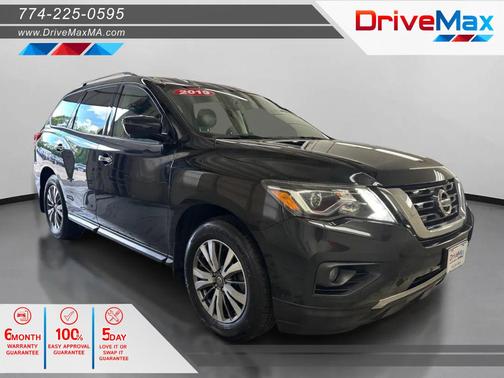 2019 Nissan Pathfinder SL