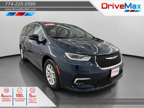 Fathom Blue Pearlcoat 2023 Chrysler Pacifica Touring L
