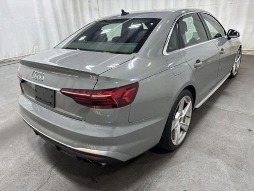 2021 Audi S4 Premium Plus TFSI quattro Tiptronic