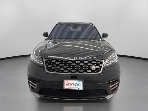 Black 2018 Land Rover Range Rover Velar P380 SE R-Dynamic