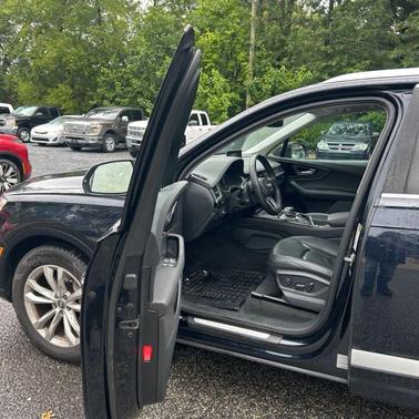 2017 Audi Q7 3.0T Premium