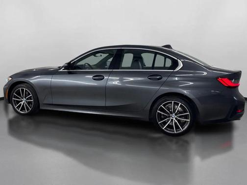 2019 BMW 330 xDrive