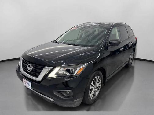 2018 Nissan Pathfinder SL