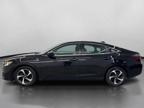 Crystal Black Pearl 2022 Honda Insight EX