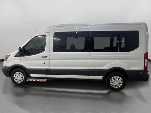 Oxford White 2017 Ford Transit-150 Base