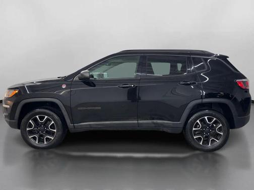 Black 2020 Jeep Compass Trailhawk
