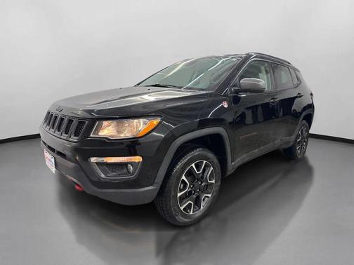 Black 2020 Jeep Compass Trailhawk