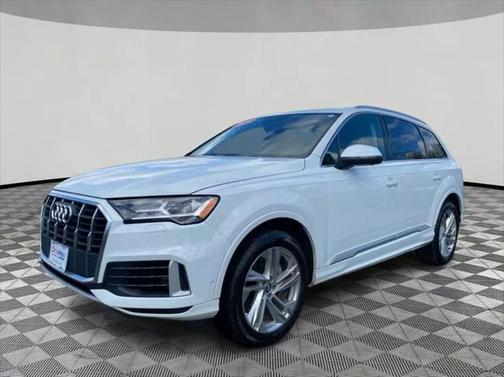 2020 Audi Q7 55 Premium Plus