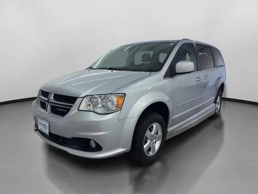 2011 Dodge Grand Caravan Crew