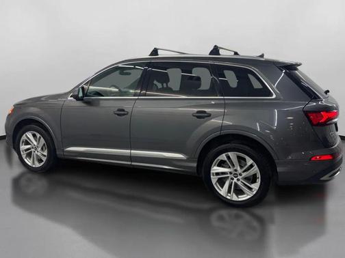 2021 Audi Q7 55 Premium Plus