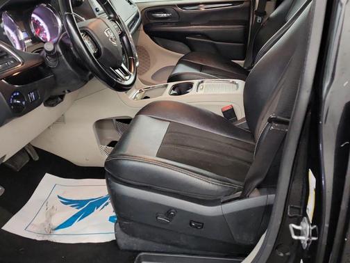 2020 Dodge Grand Caravan SXT